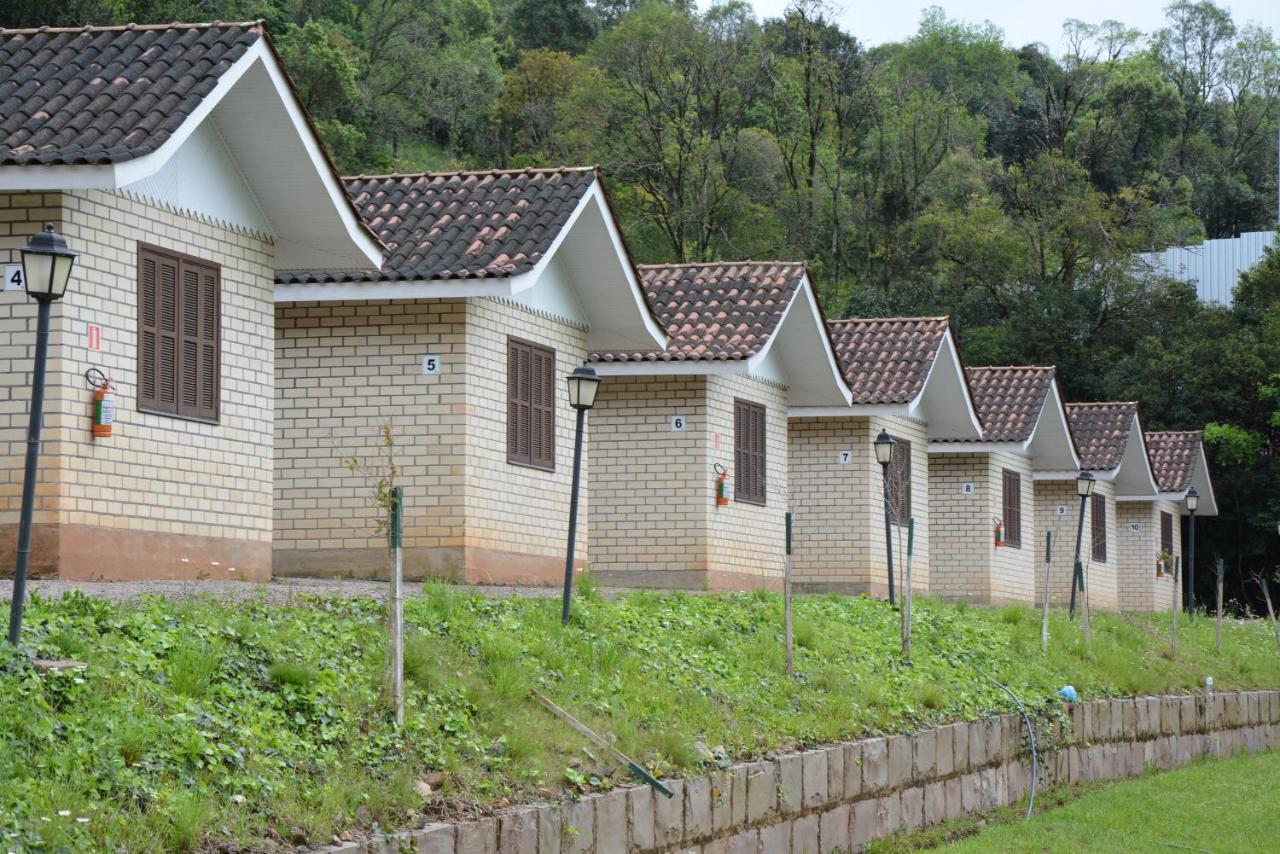 Pousada Parque Das Pitangueiras Flores da Cunha Exterior photo