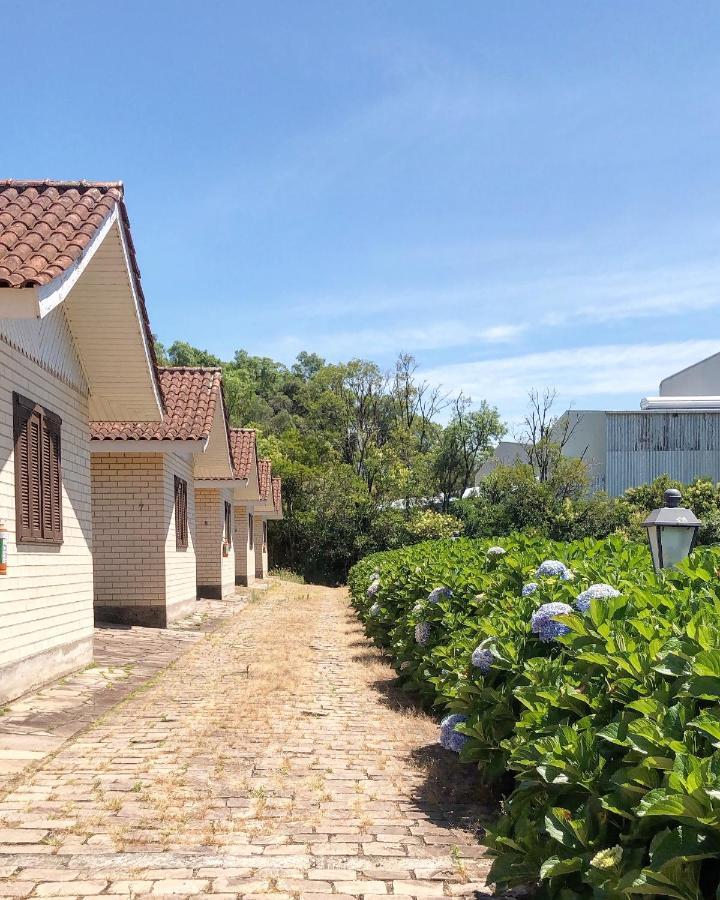 Pousada Parque Das Pitangueiras Flores da Cunha Exterior photo